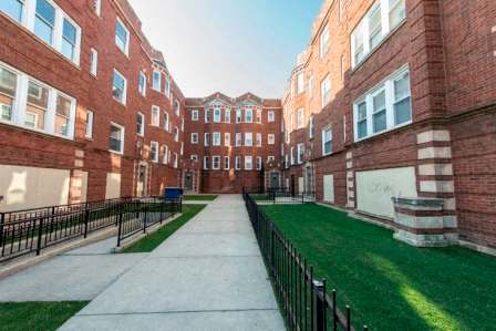 4815 W Monroe St property